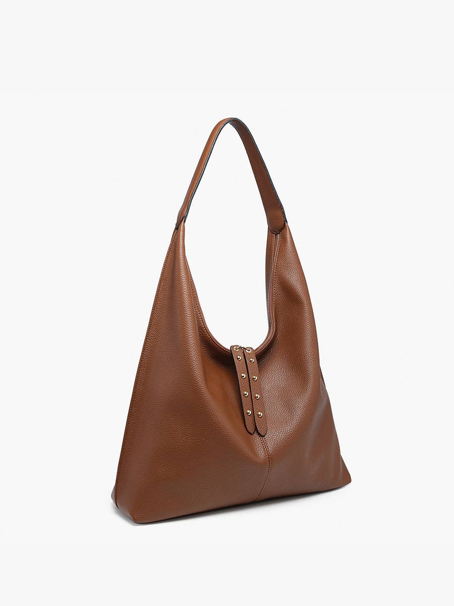 Tori Hobo