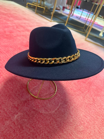Montana Cowboy Hat w/Gold Chain